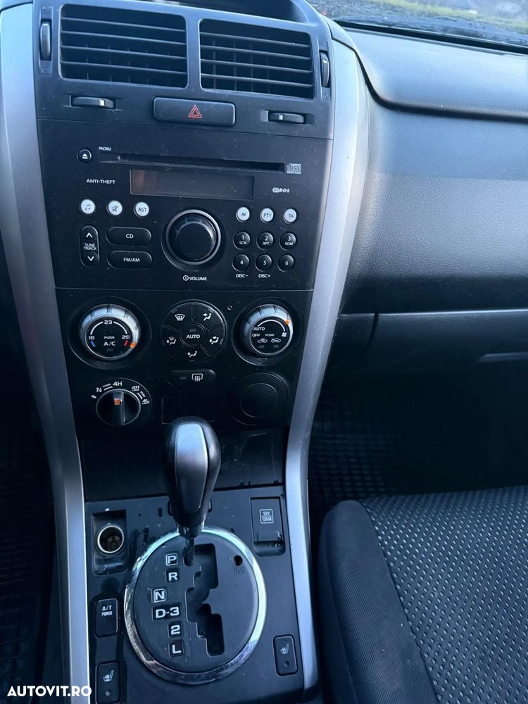 Suzuki Grand Vitara - 8