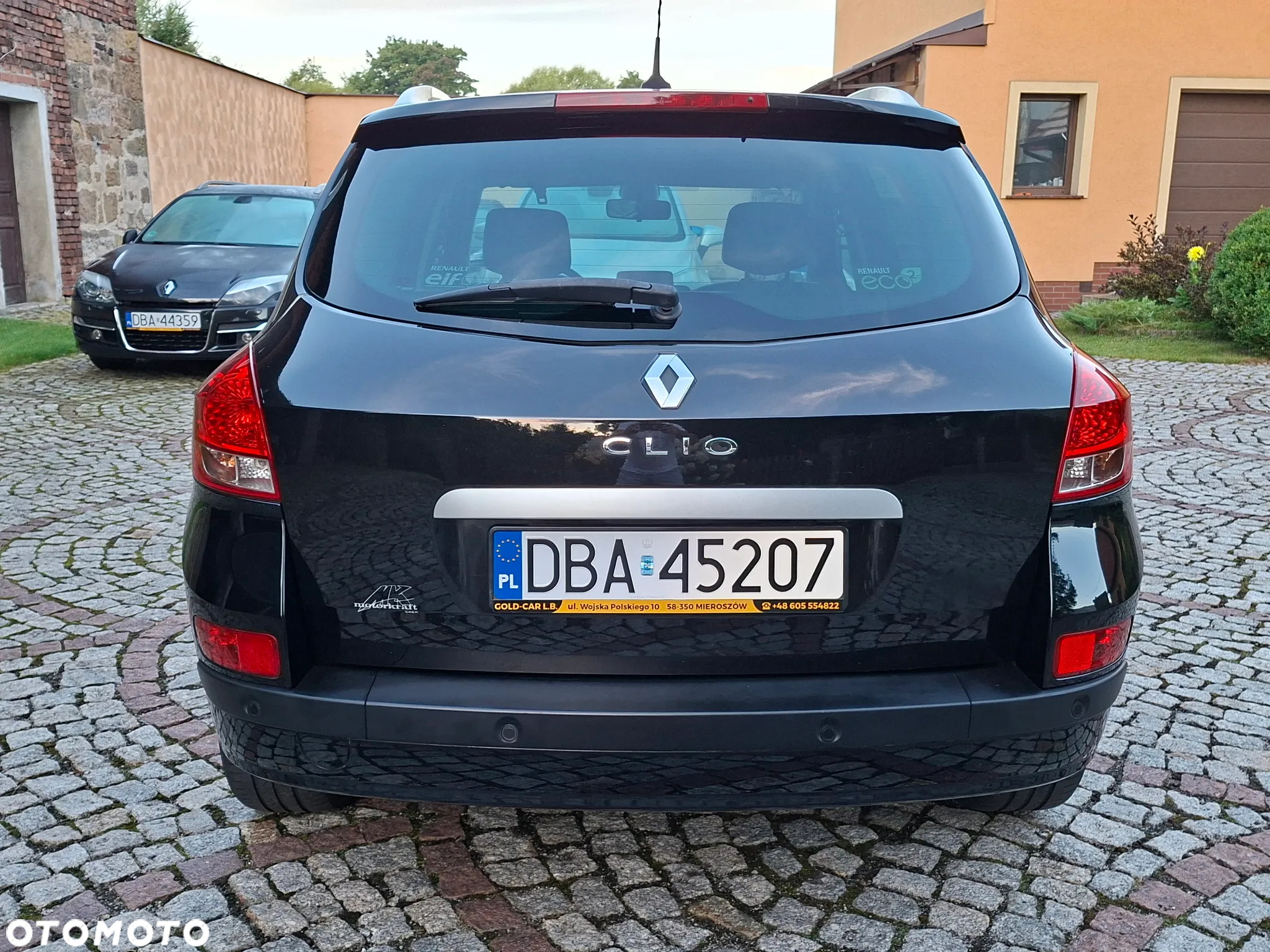 Renault Clio TCe 100 Grandtour TomTom Edition - 11