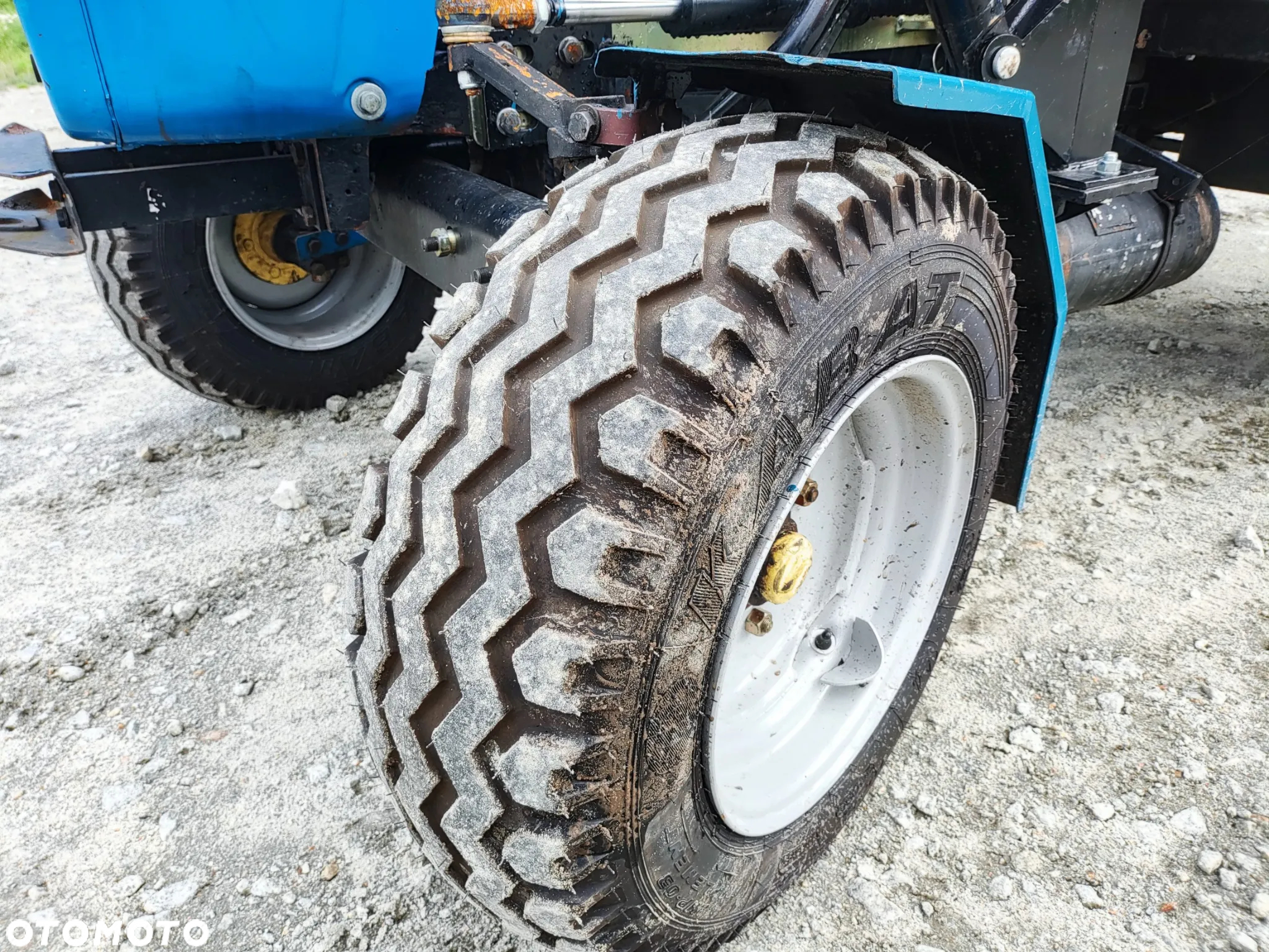 Ursus C360 P - 6