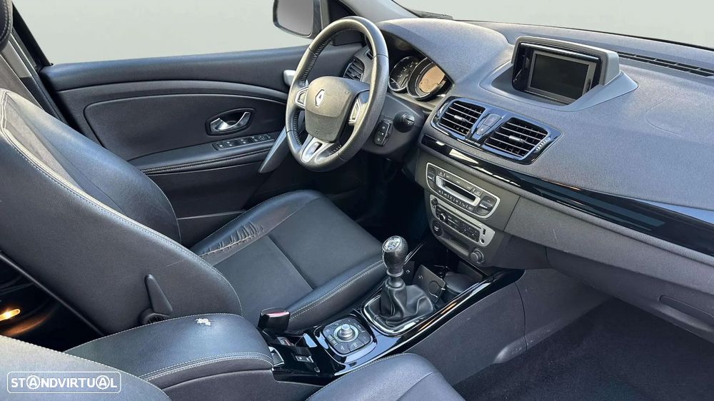 Renault Mégane Sport Tourer ENERGY dCi 110 Start & Stopp Bose Edition - 14