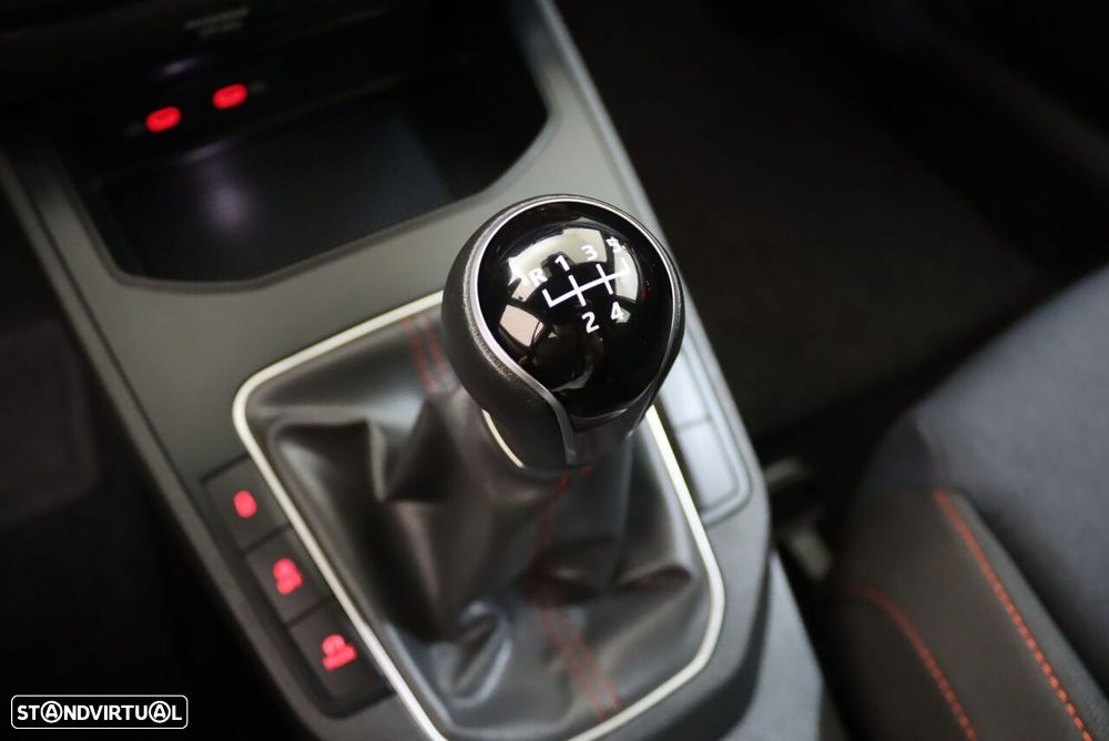 SEAT Ibiza 1.0 TSI FR - 23