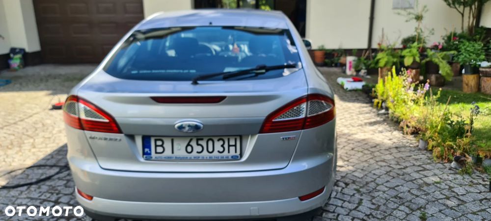 Ford Mondeo 1.8 TDCi Ambiente - 2