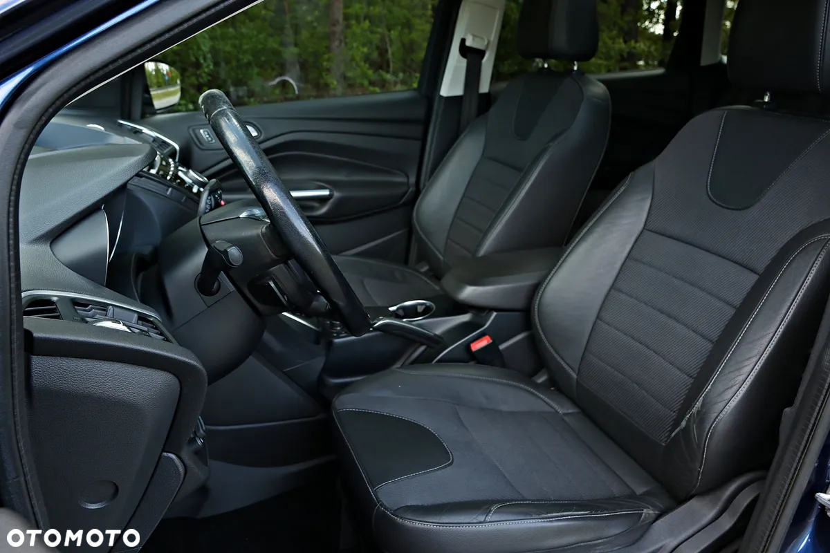 Ford Kuga 2.0 TDCi 4x4 Trend - 29