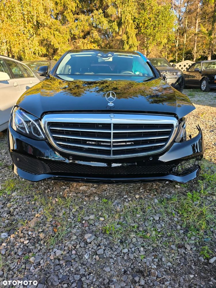 Mercedes-Benz Klasa E 220 d 9G-TRONIC Avantgarde - 3
