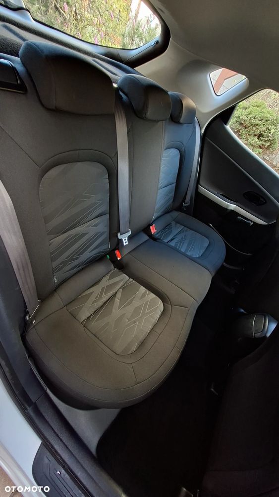 Kia Ceed 1.4 CVVT Attract - 15