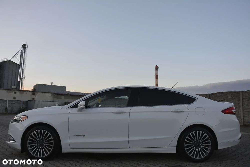 Ford Fusion - 7
