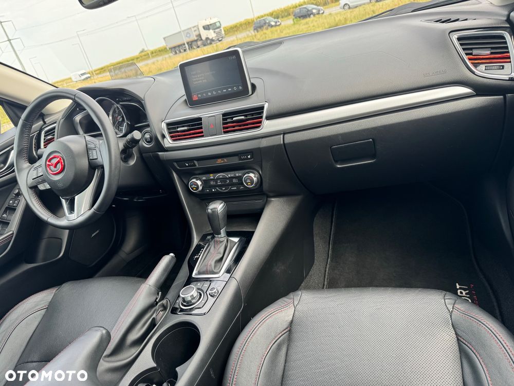 Mazda 3 - 11