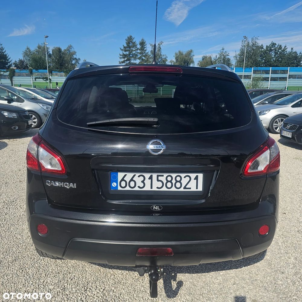 Nissan Qashqai - 10