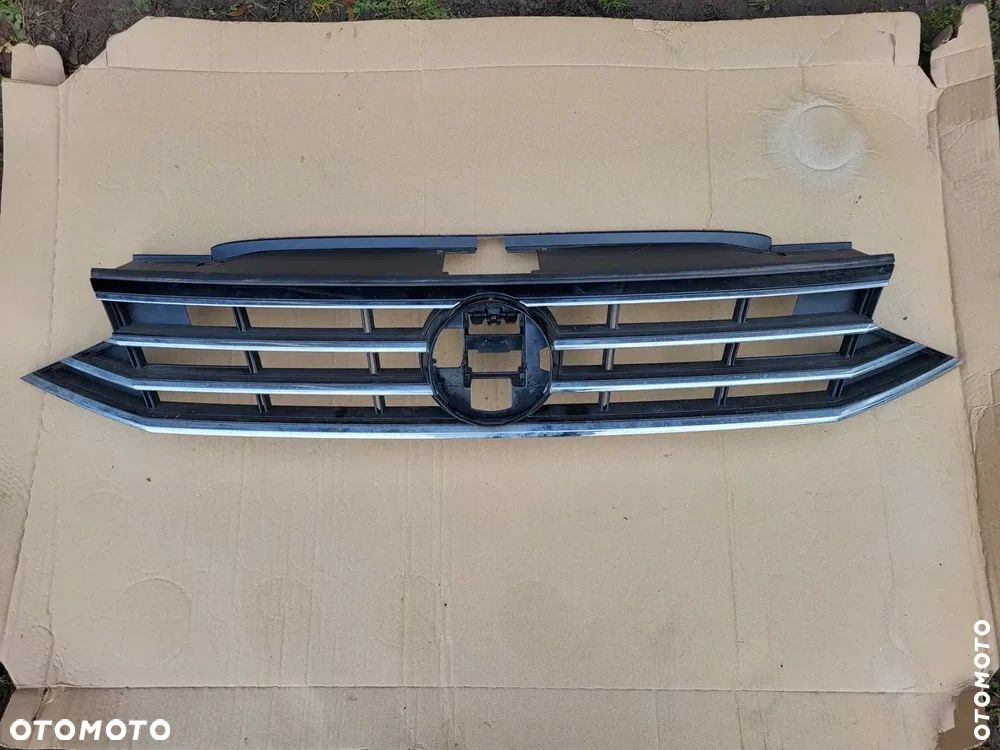ATRAPA GRILL VW PASSAT B8 LIFT R LINE - 1
