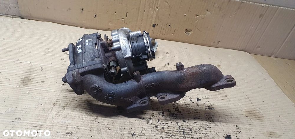 Turbina turbosprężarka turbo nastawnik kolektor Jaguar XF X250 2.7 TDV6 6R8Q-6K682-BD - 2
