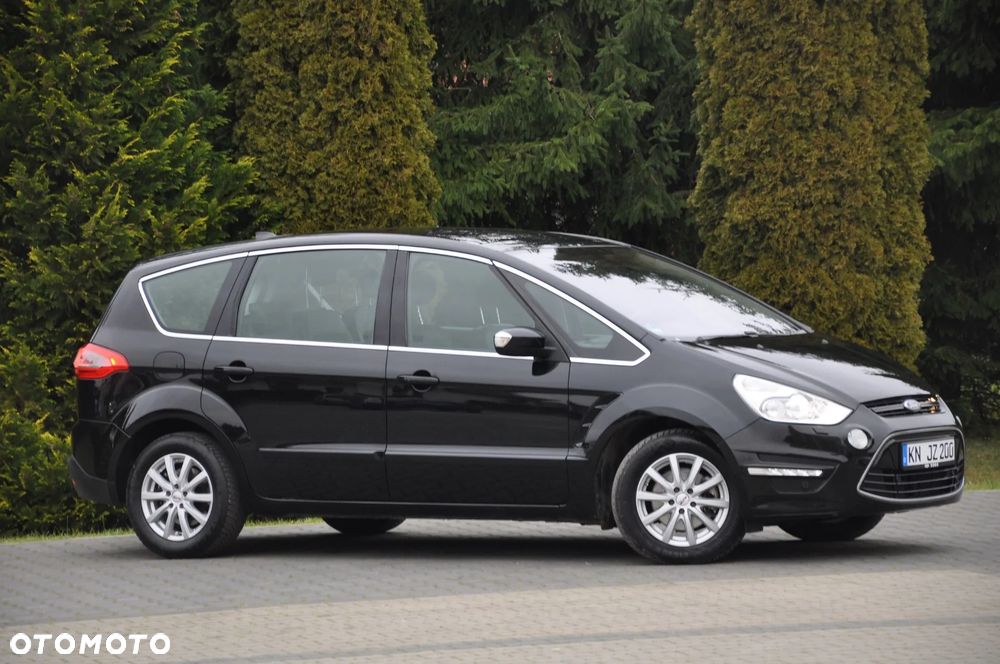 Ford S-Max - 11