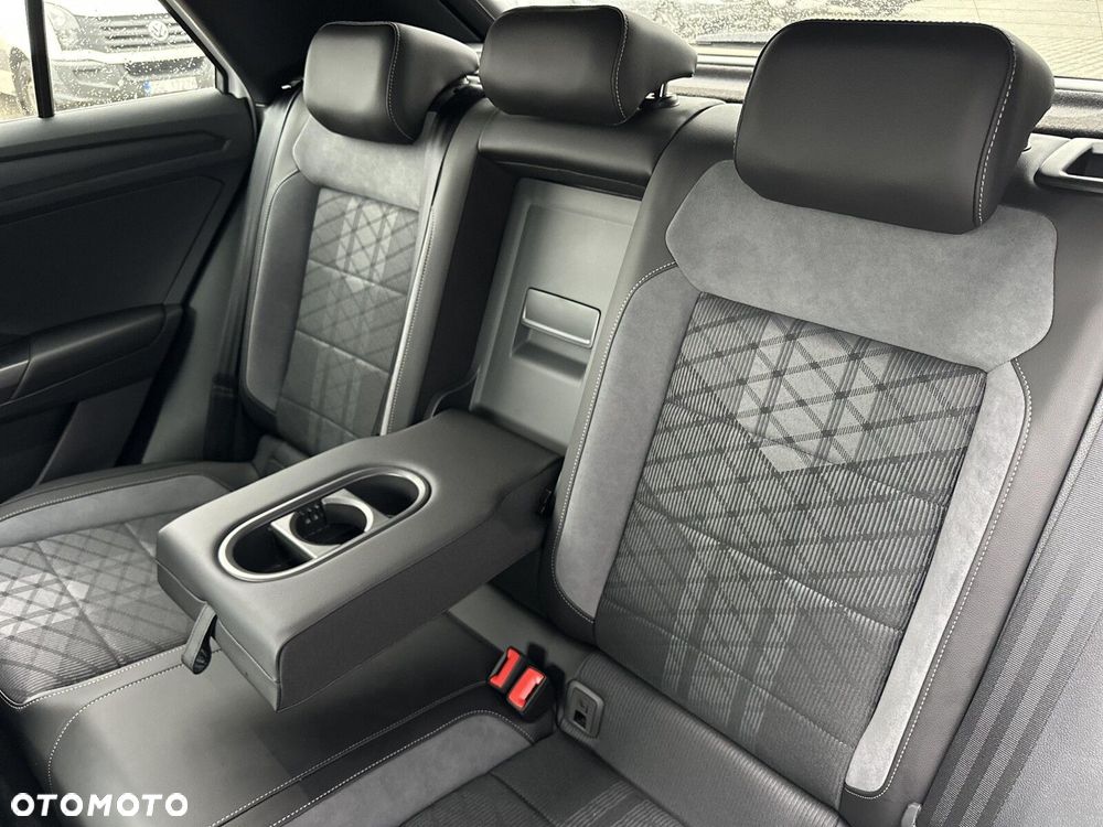 Volkswagen T-Roc 1.5 TSI R-Line Plus DSG - 16