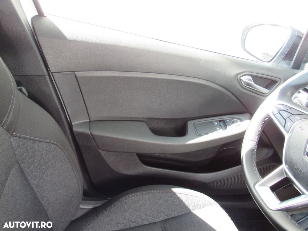 Renault Clio TCe 90 EQUILIBRE - 25