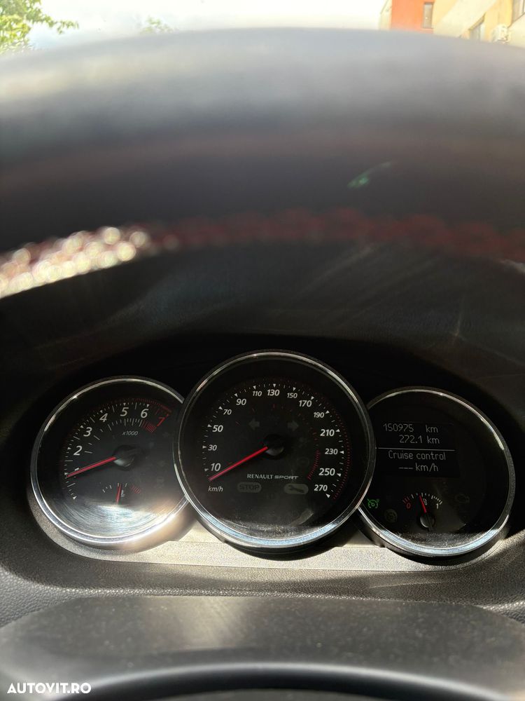 Renault Megane TCe 220 Start & Stop GTline 220 - 7