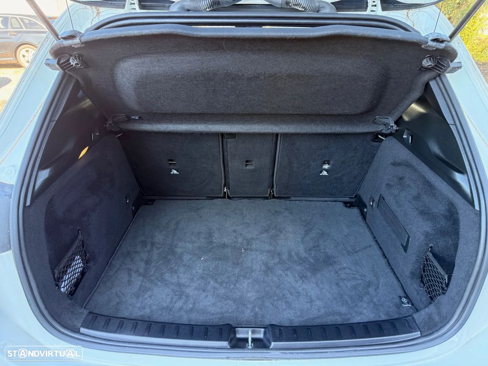 Mercedes-Benz GLA 250 e 8G-DCT Edition AMG Line - 32