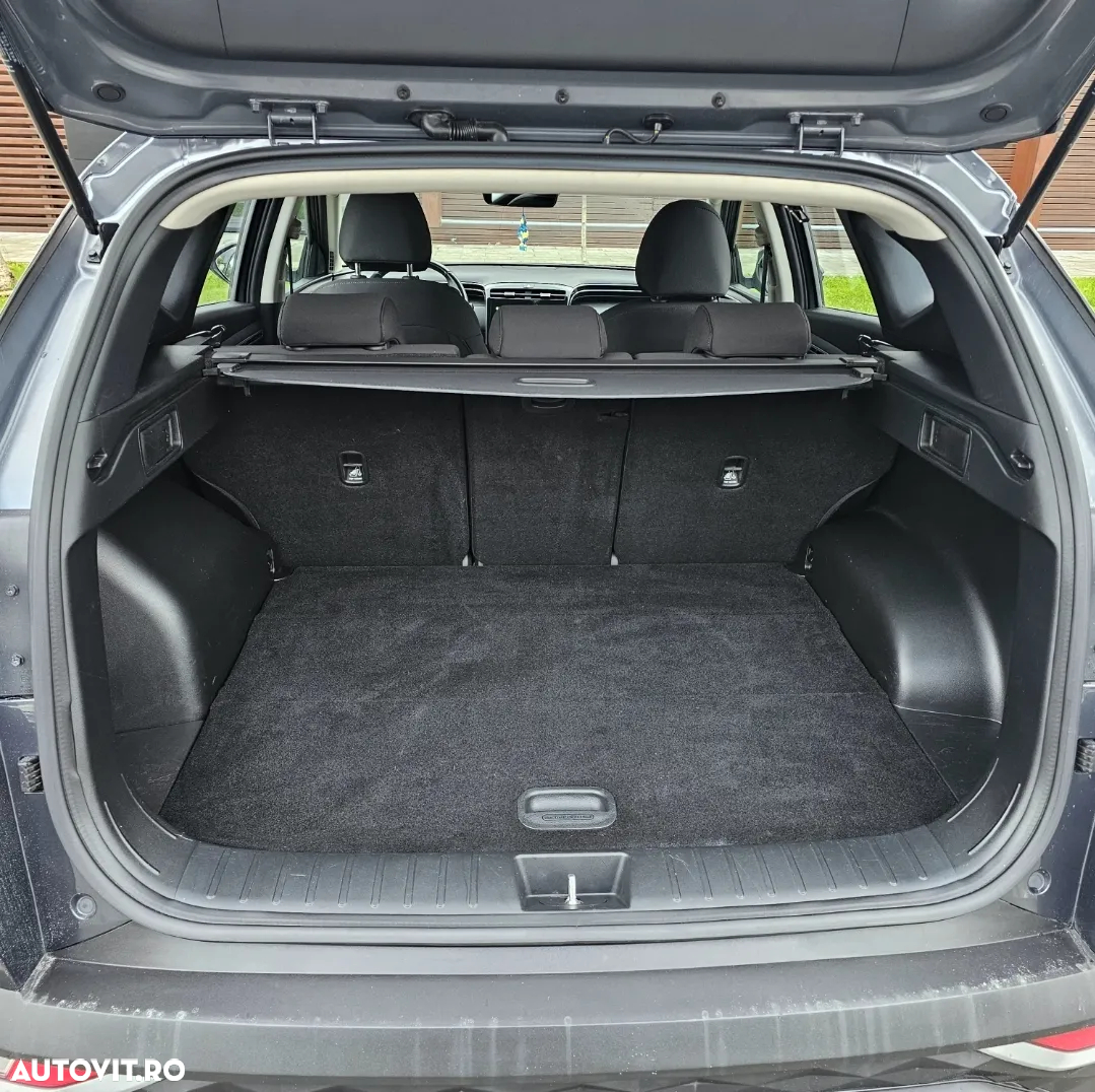 Hyundai Tucson 1.6 CRDi 48V-Hybrid 2WD DCT Select - 13