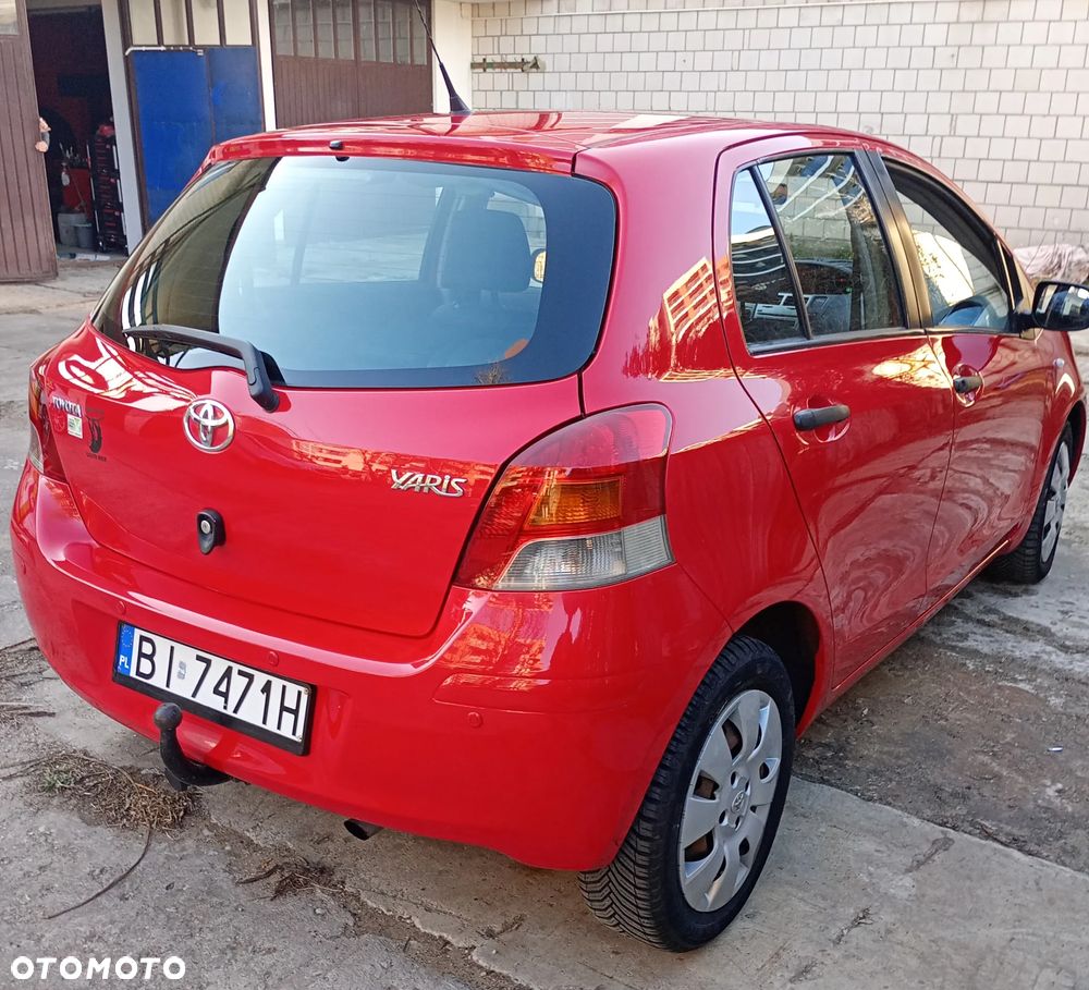 Toyota Yaris - 3