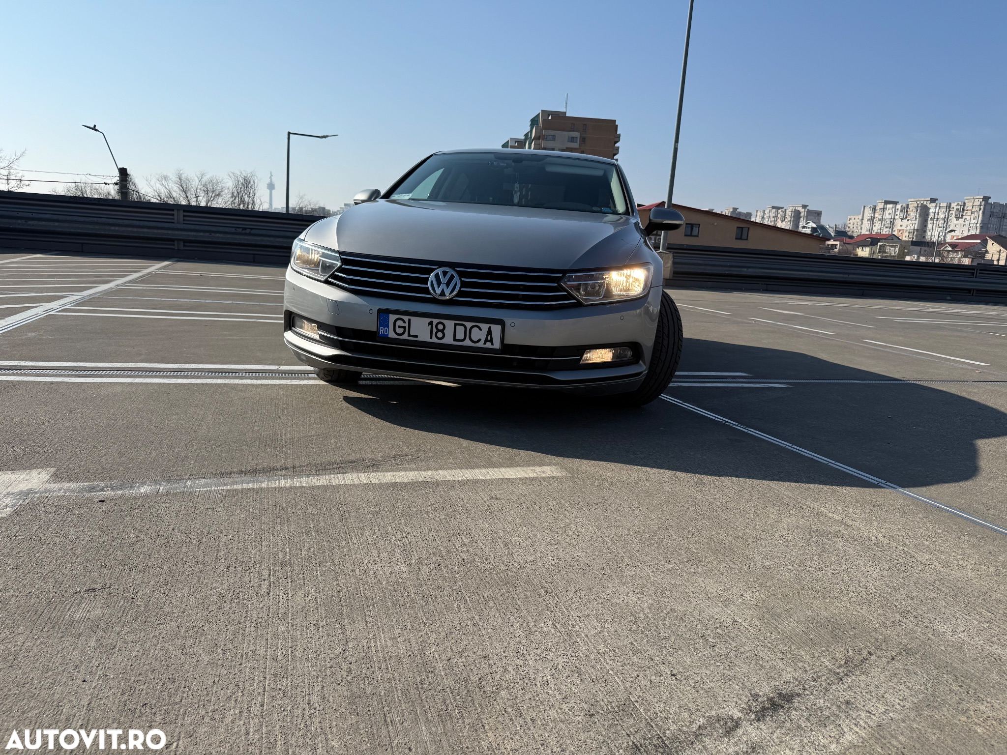Volkswagen Passat Variant 2.0 TDI DSG (BlueMotion Technology) Highline - 9