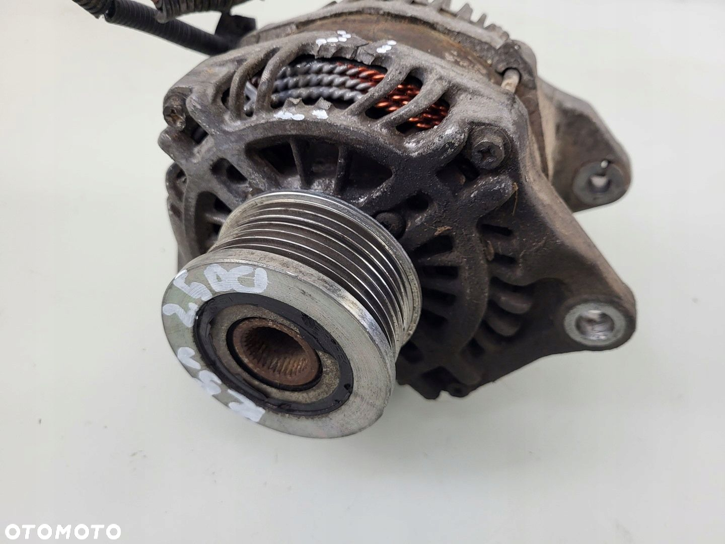 NISSAN PATHFINDER R51 2.5 DCI ALTERNATOR NAVARA D40 23100-1AT1A - 2