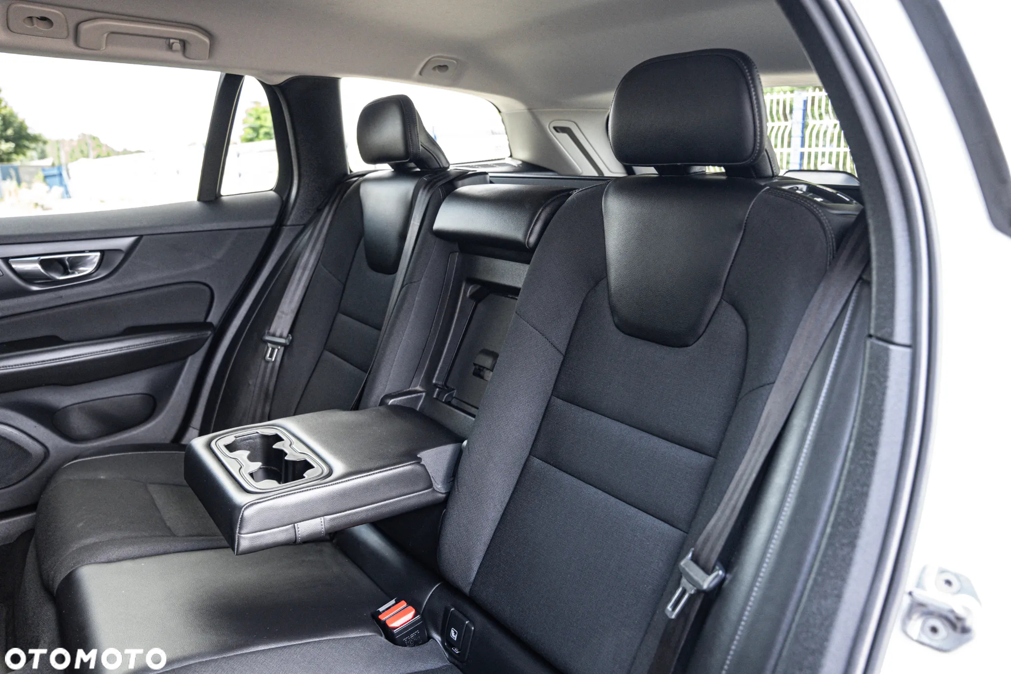 Volvo V60 D3 Geartronic Momentum - 17