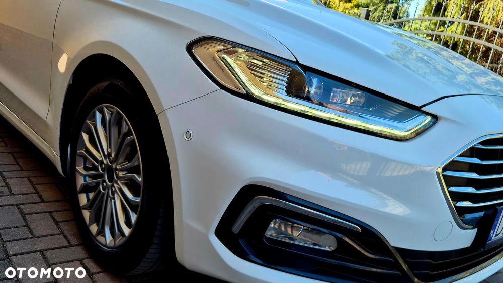 Ford Mondeo 2.0 EcoBlue Titanium - 21