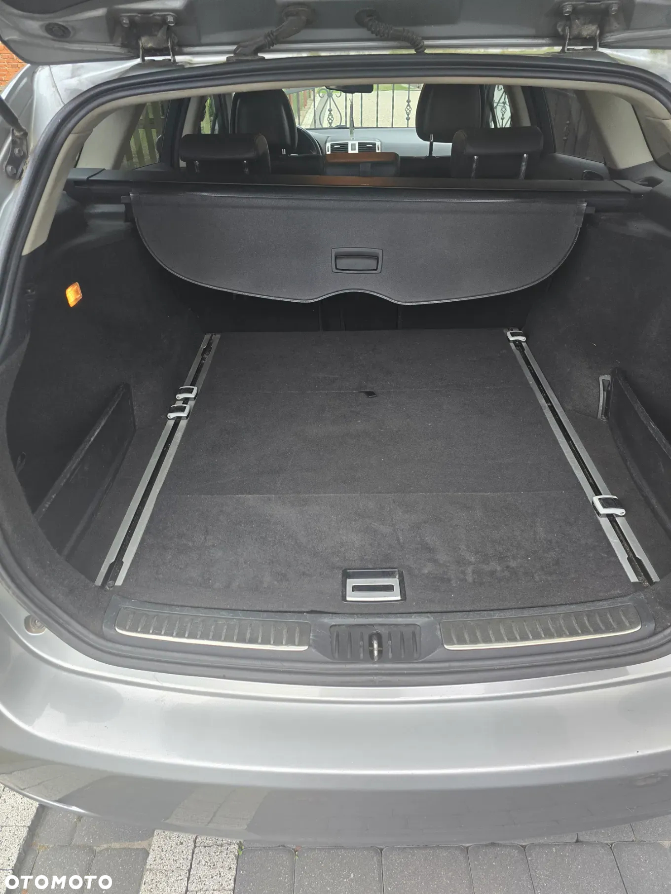 Toyota Avensis 2.0 D-4D Premium - 16