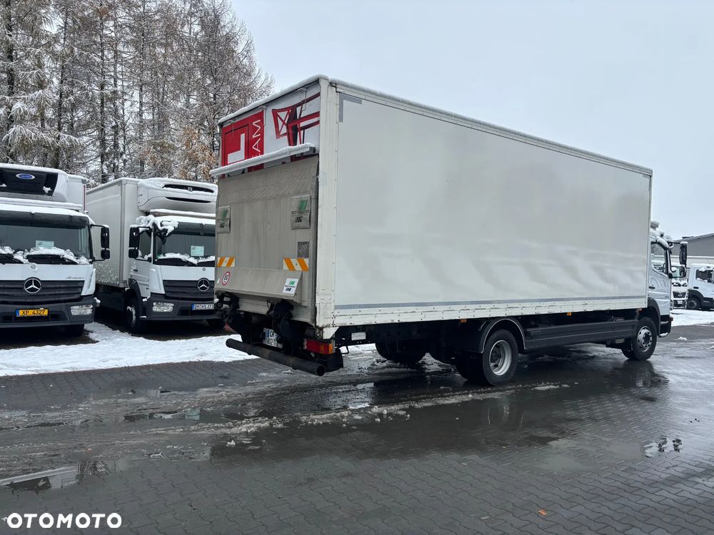 Mercedes-Benz ATEGO 1318,1218,1221,1523,1518,1223 CHLODNIA HAKOWKA - 24