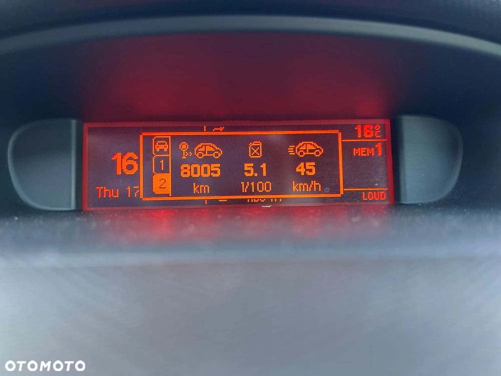 Peugeot 308 2.0 HDi Premium - 4