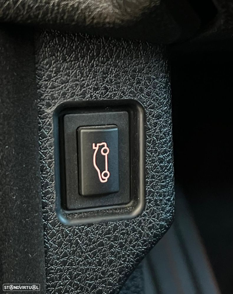 BMW 520 d Line Luxury Auto - 31