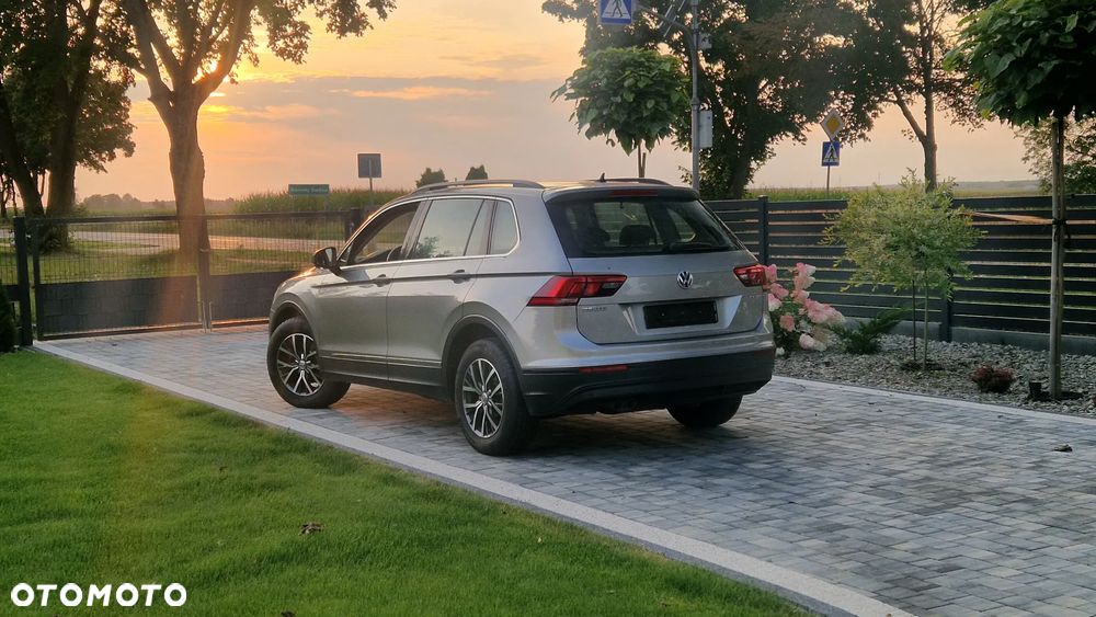 Volkswagen Tiguan - 5