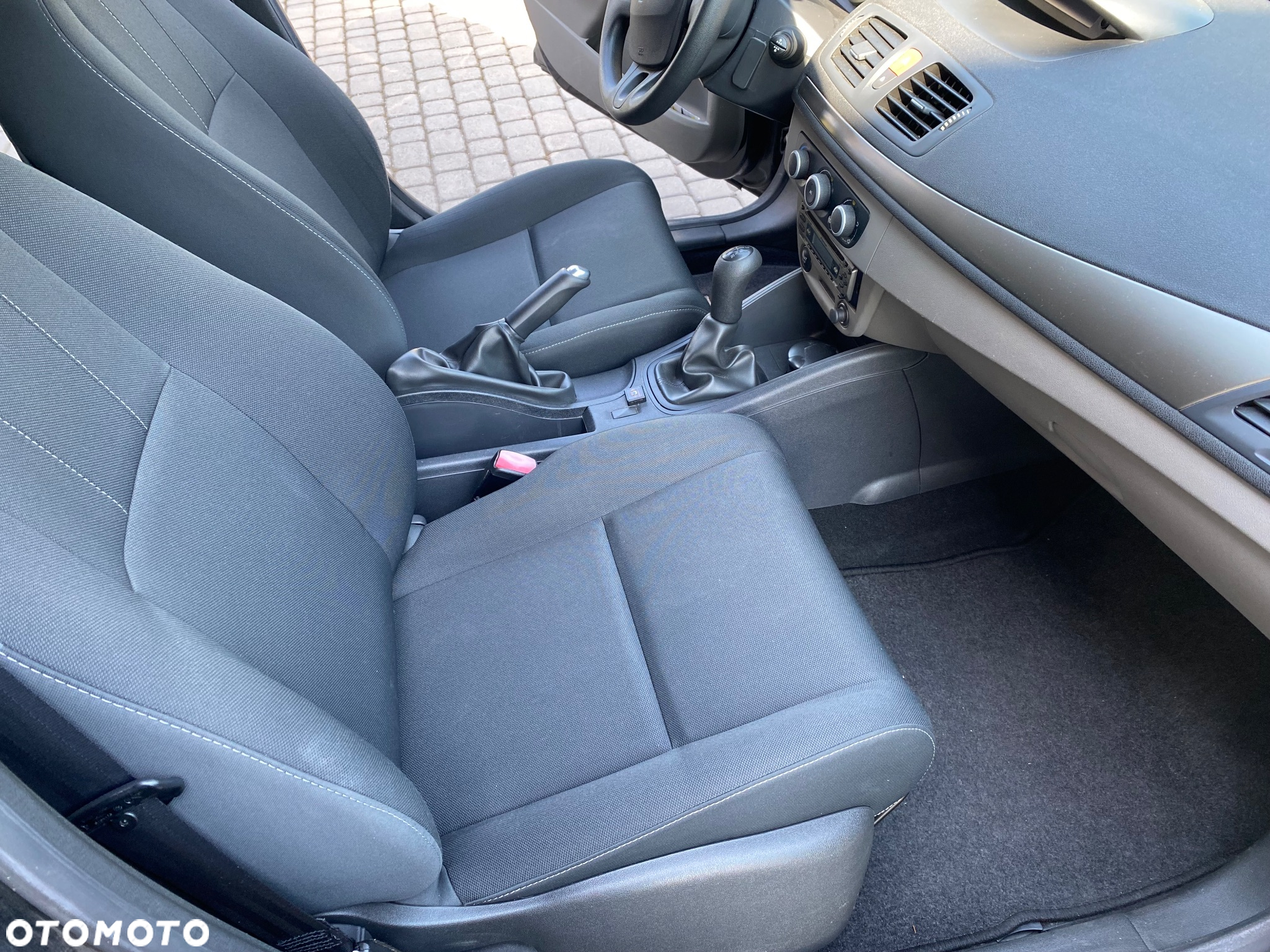 Renault Megane 1.6 16V 100 Expression - 5