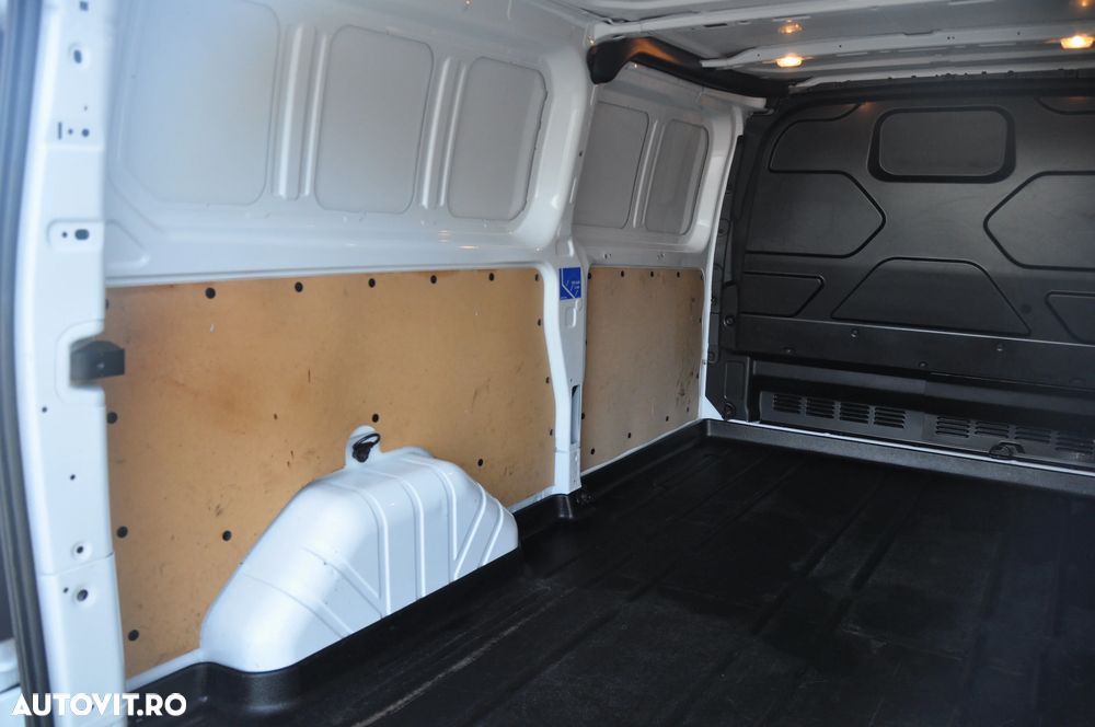 Ford Transit Custom - 9