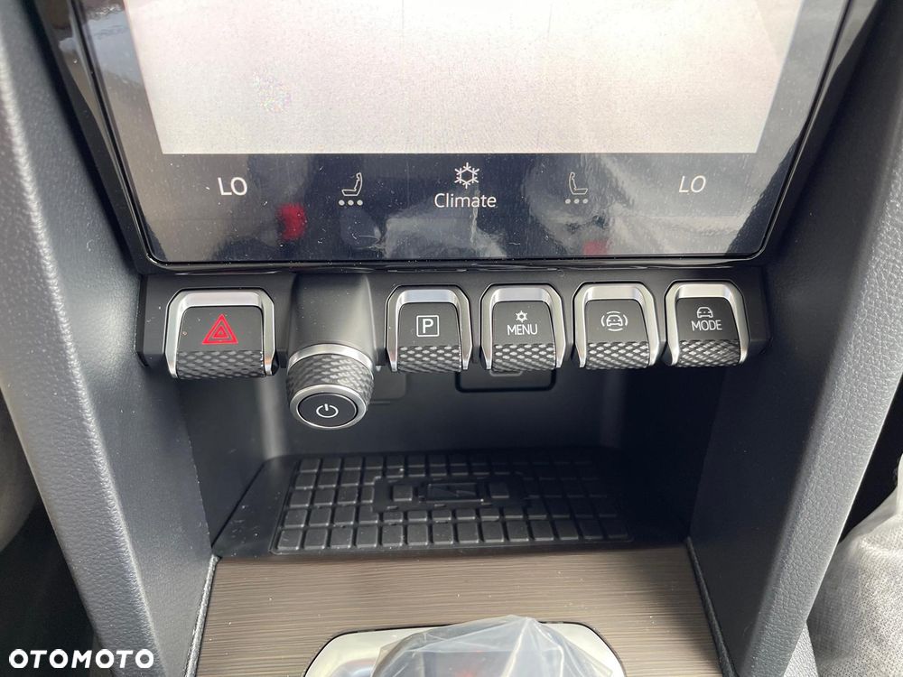 Volkswagen Amarok 3.0 V6 TDi 4MOTION Style - 26