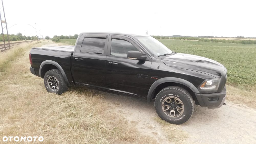 Dodge RAM 5.7 4x4 - 21