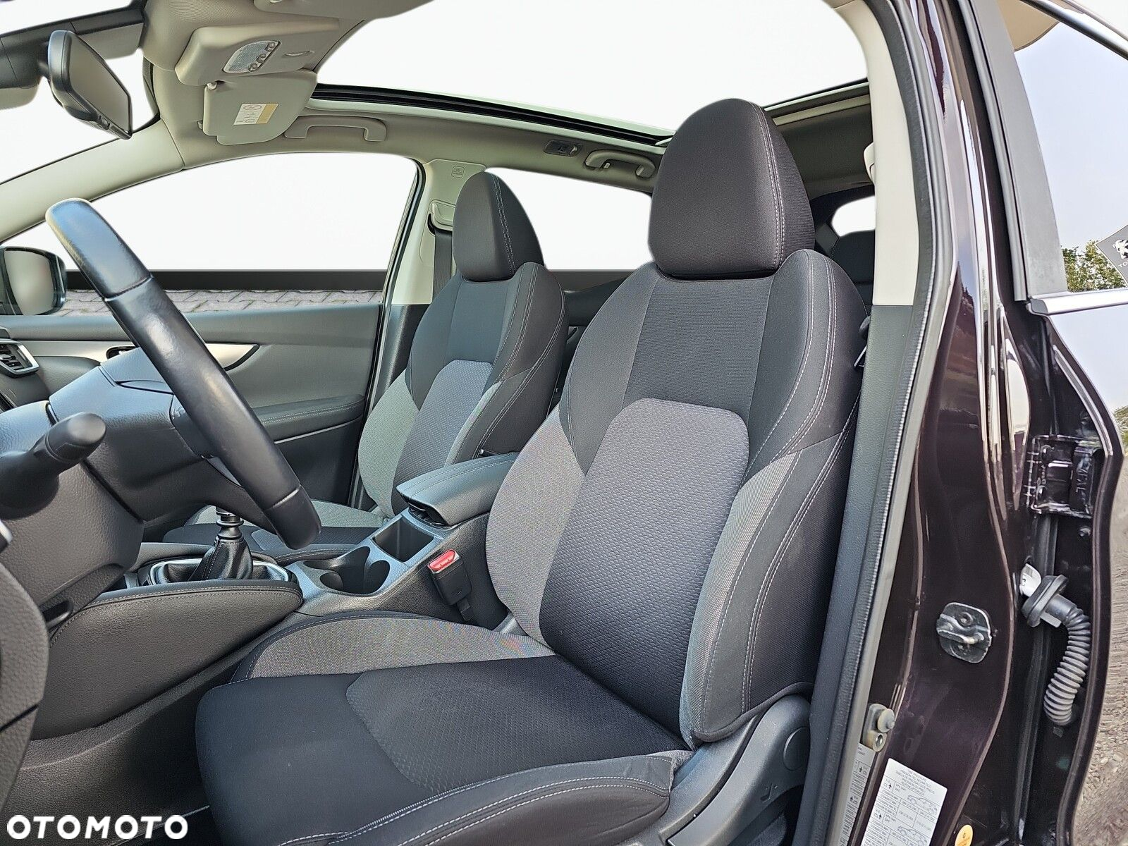 Nissan Qashqai 1.3 DIG-T N-Connecta - 11