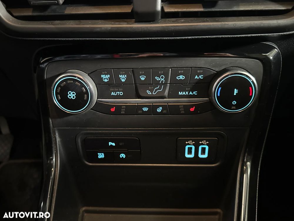 Ford EcoSport - 21