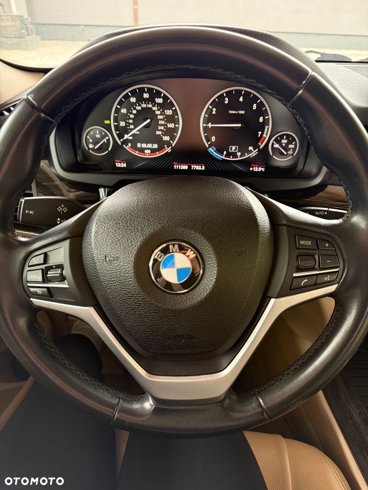 BMW X5 xDrive35i - 10