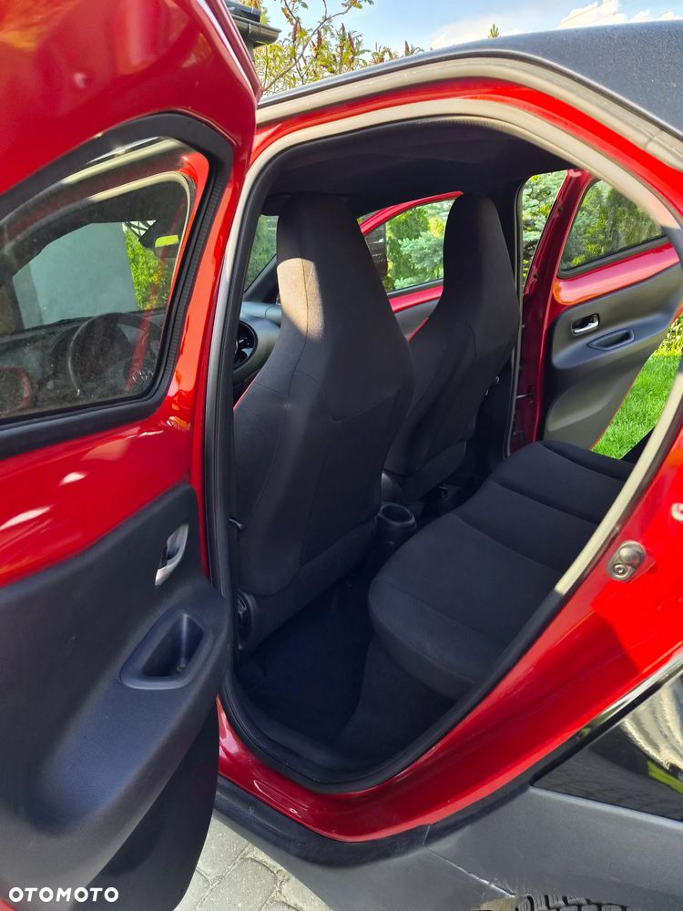 Toyota Aygo 1.0 VVT-i Color Edition - 4