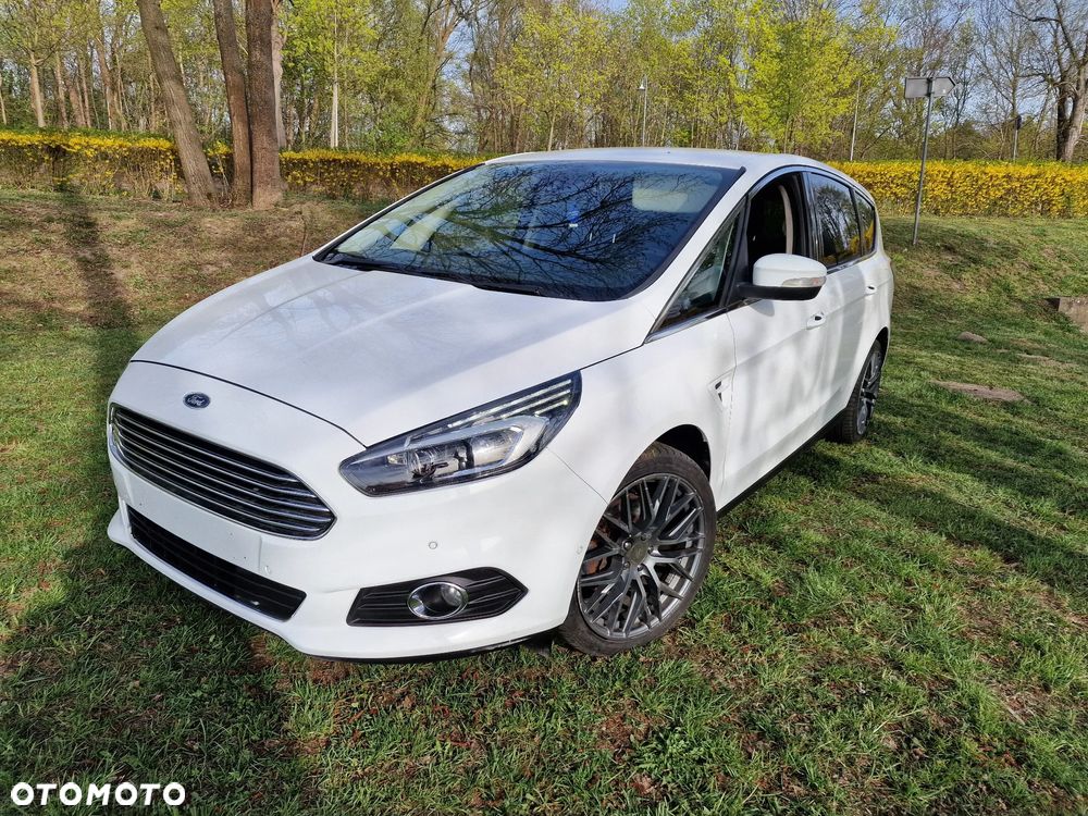 Ford S-Max 2.0 TDCi Titanium - 4