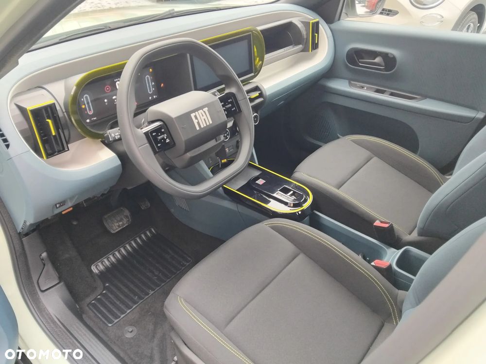 Fiat Grande Panda 1.2 mHEV Icon eDCT - 11