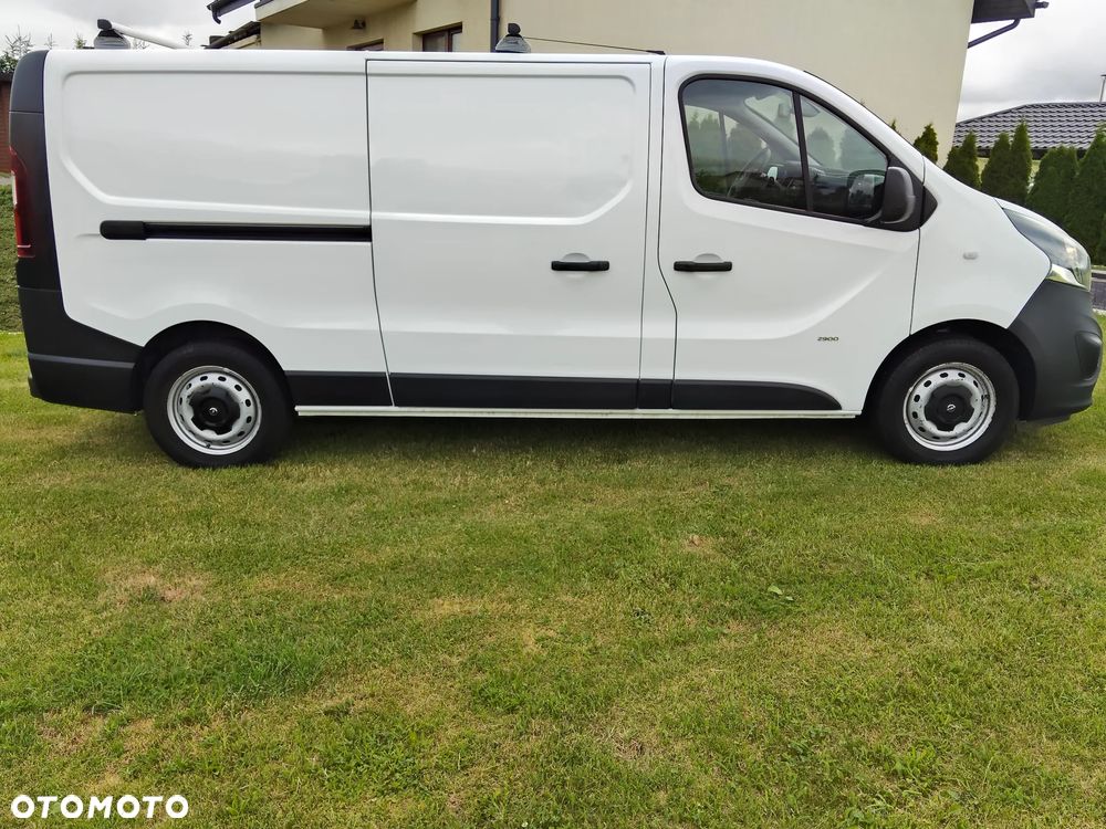 Opel Vivaro - 12