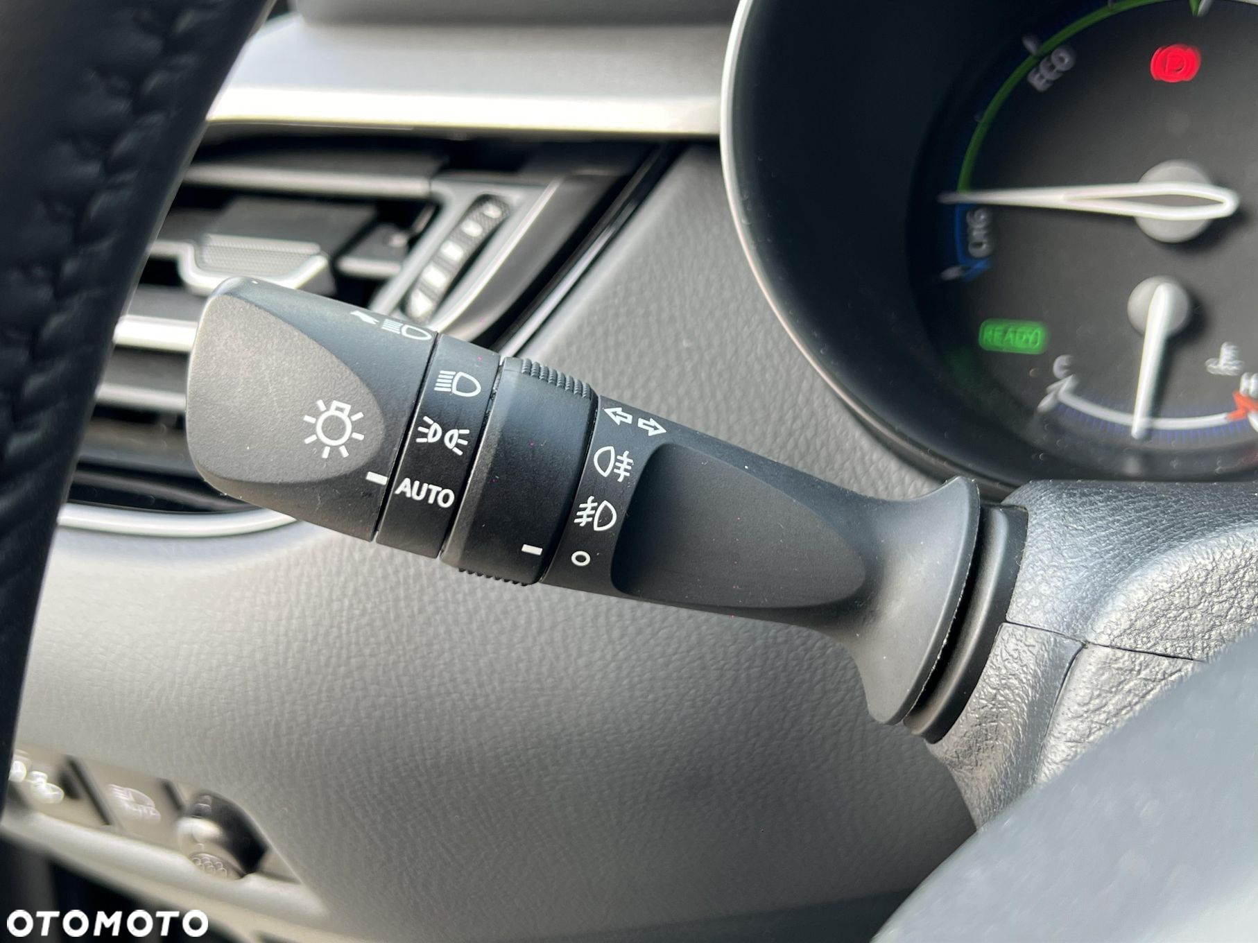Toyota C-HR 1.8 Hybrid GPF Comfort - 24