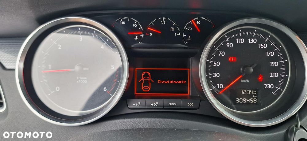 Peugeot 508 2.0 HDi Allure - 10
