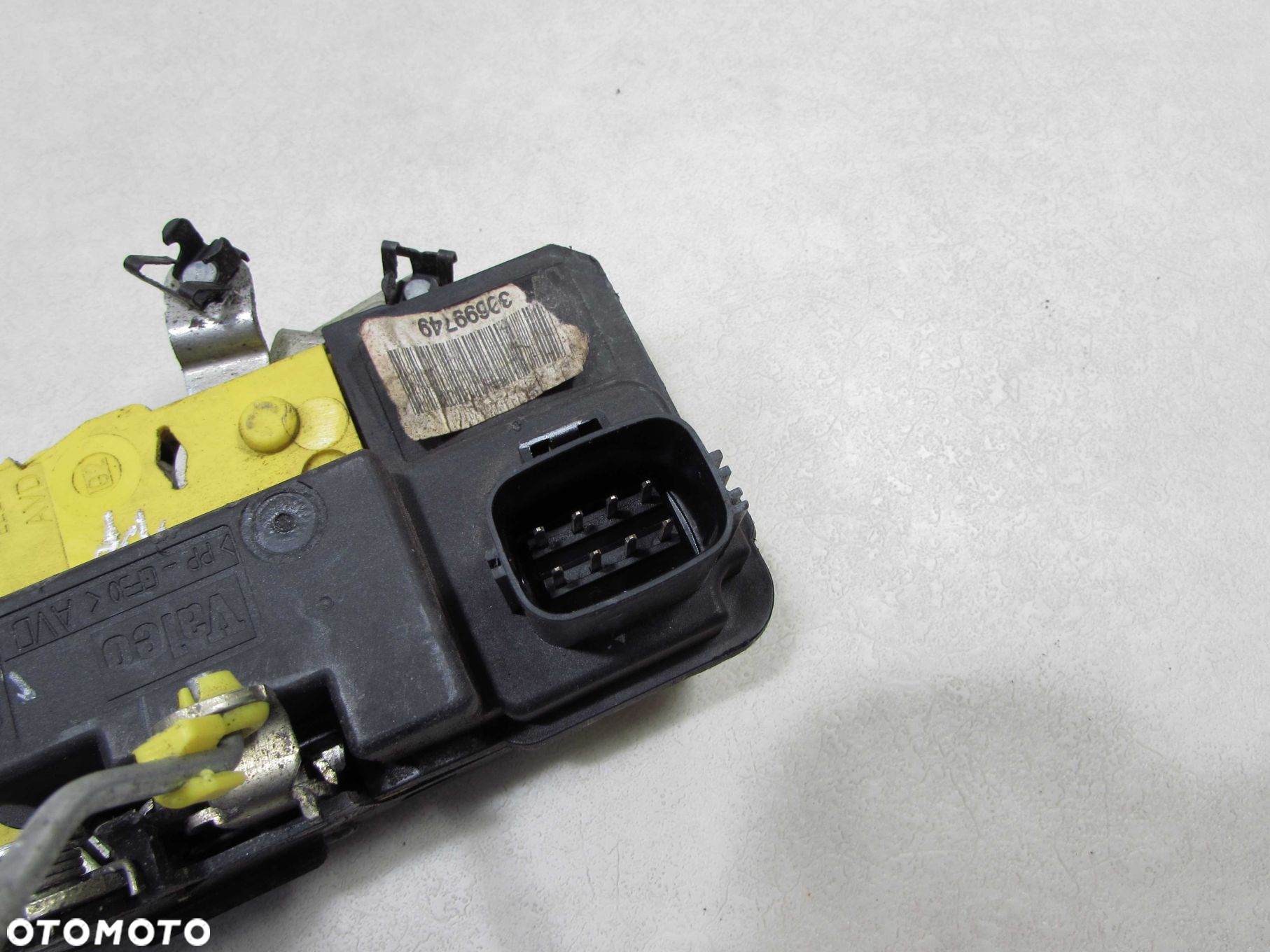 VOLVO S60 V70 XC70 LIFT 04- ZAMEK DRZWI PRAWY PRZOD 30699749 8 PIN 31253059 - 6