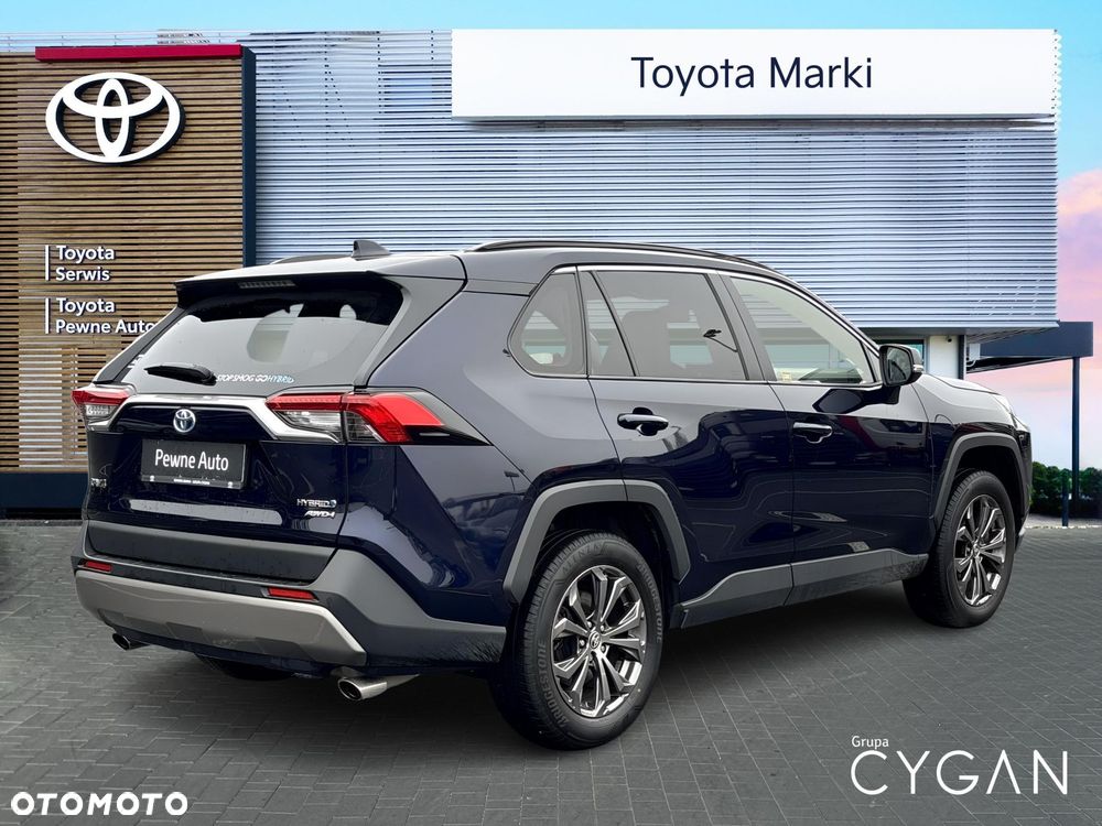 Toyota RAV4 - 5