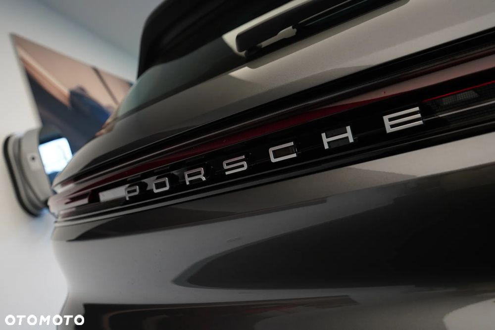 Porsche Cayenne - 33