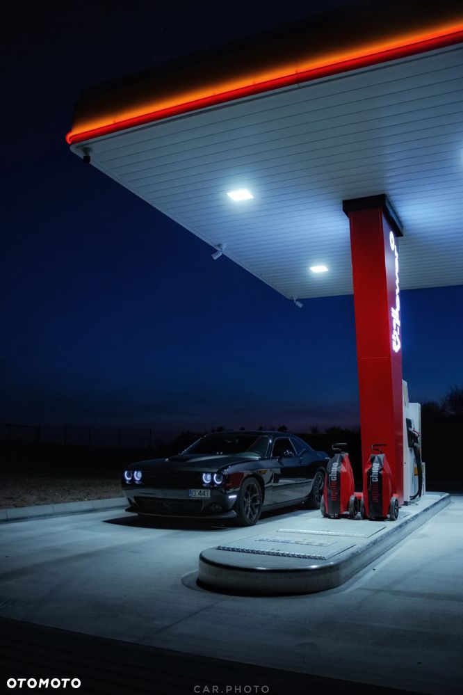 Dodge Challenger 5.7 R/T - 4