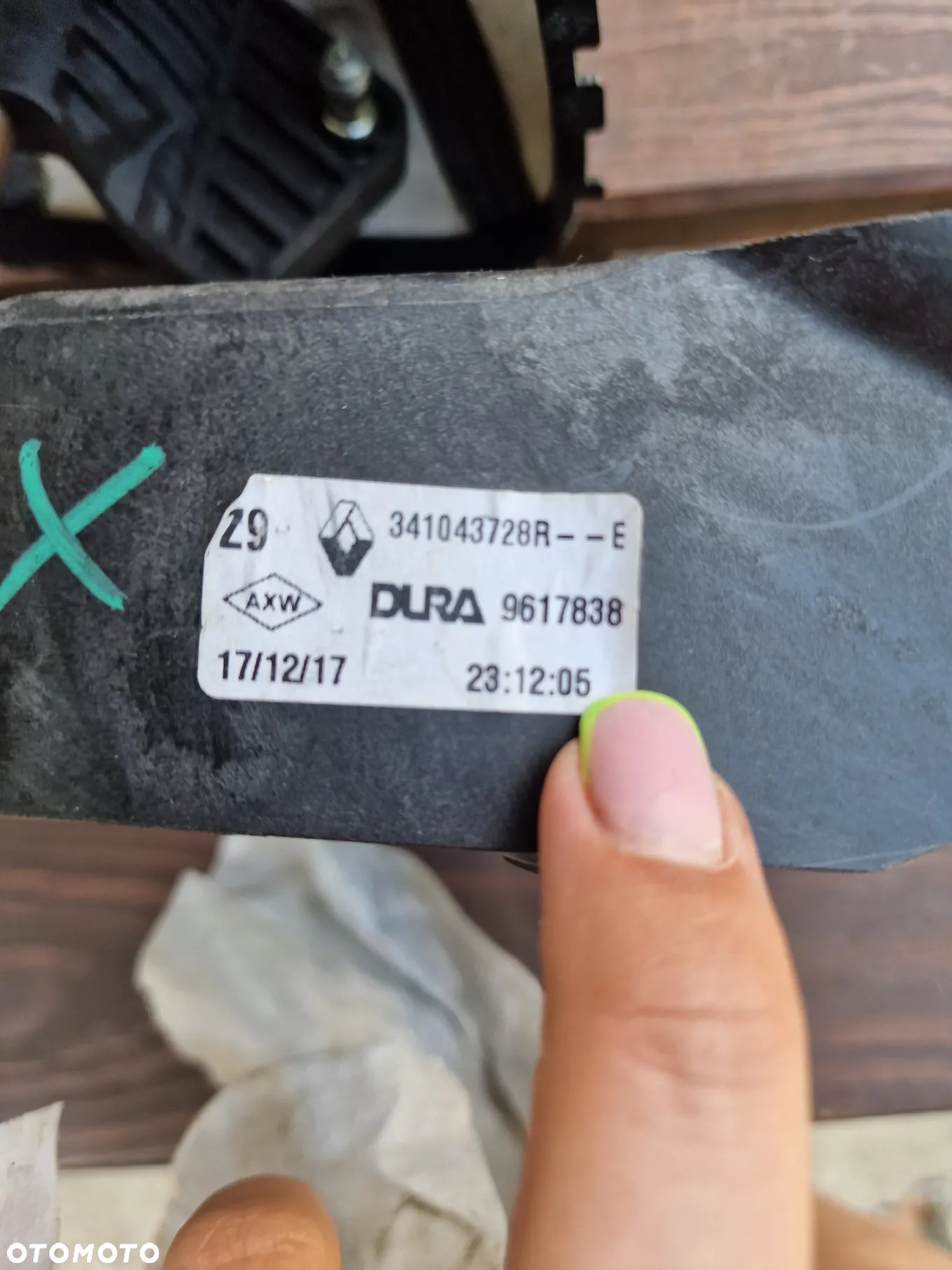 Lewarek gałka zmiany biegów Renault Megane IV - 2