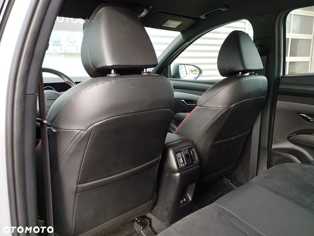 Hyundai Tucson 1.6 T-GDi HEV N-Line 4WD - 14
