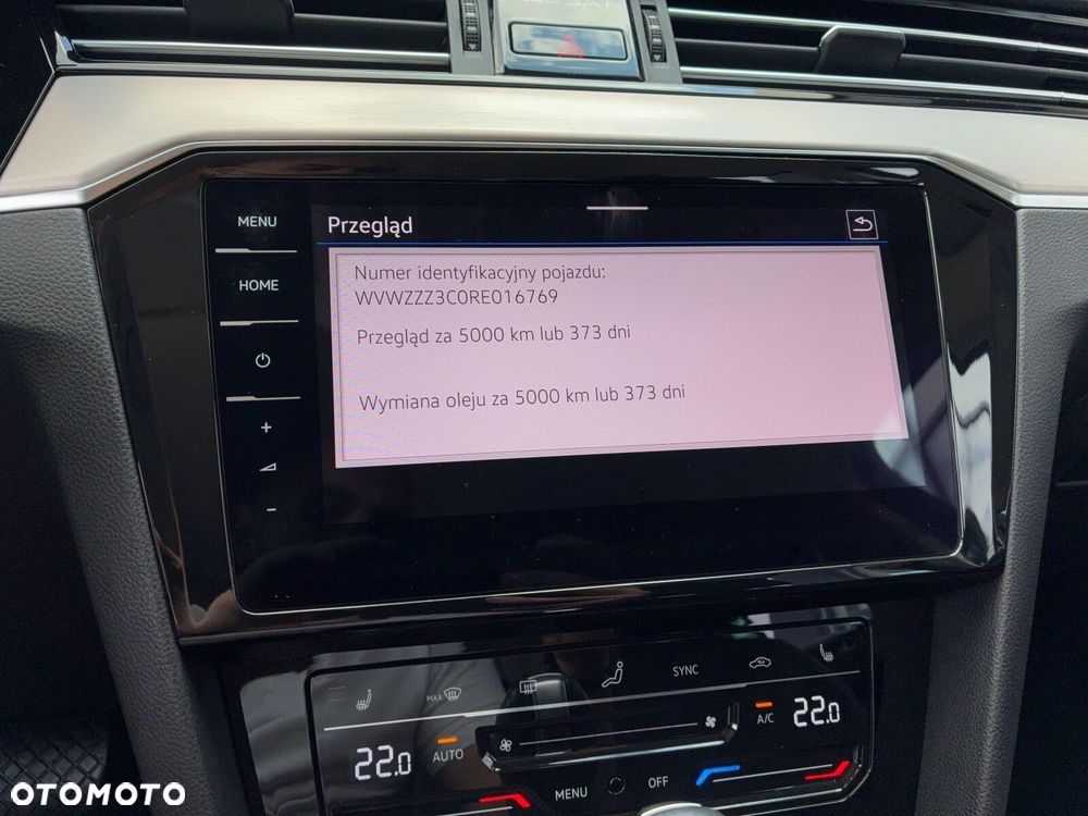 Volkswagen Passat - 33
